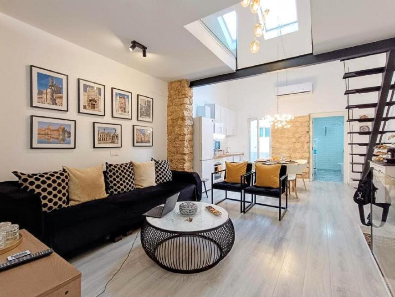 Luxury New Loft City Centre & Castle, Alicante Esterno foto